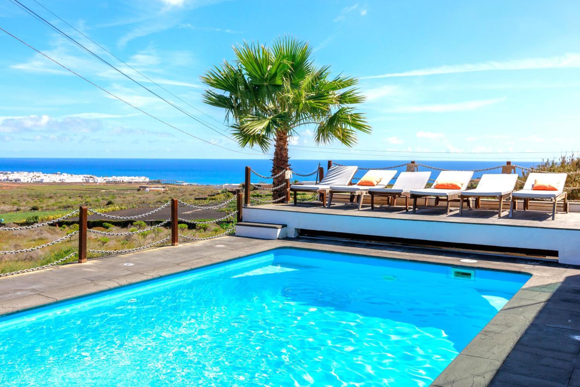 Luxus Villa Mit 5 Schlafzimmern, Heated Pool, Ps4, Fitnessraum Tabayesco Екстер'єр фото