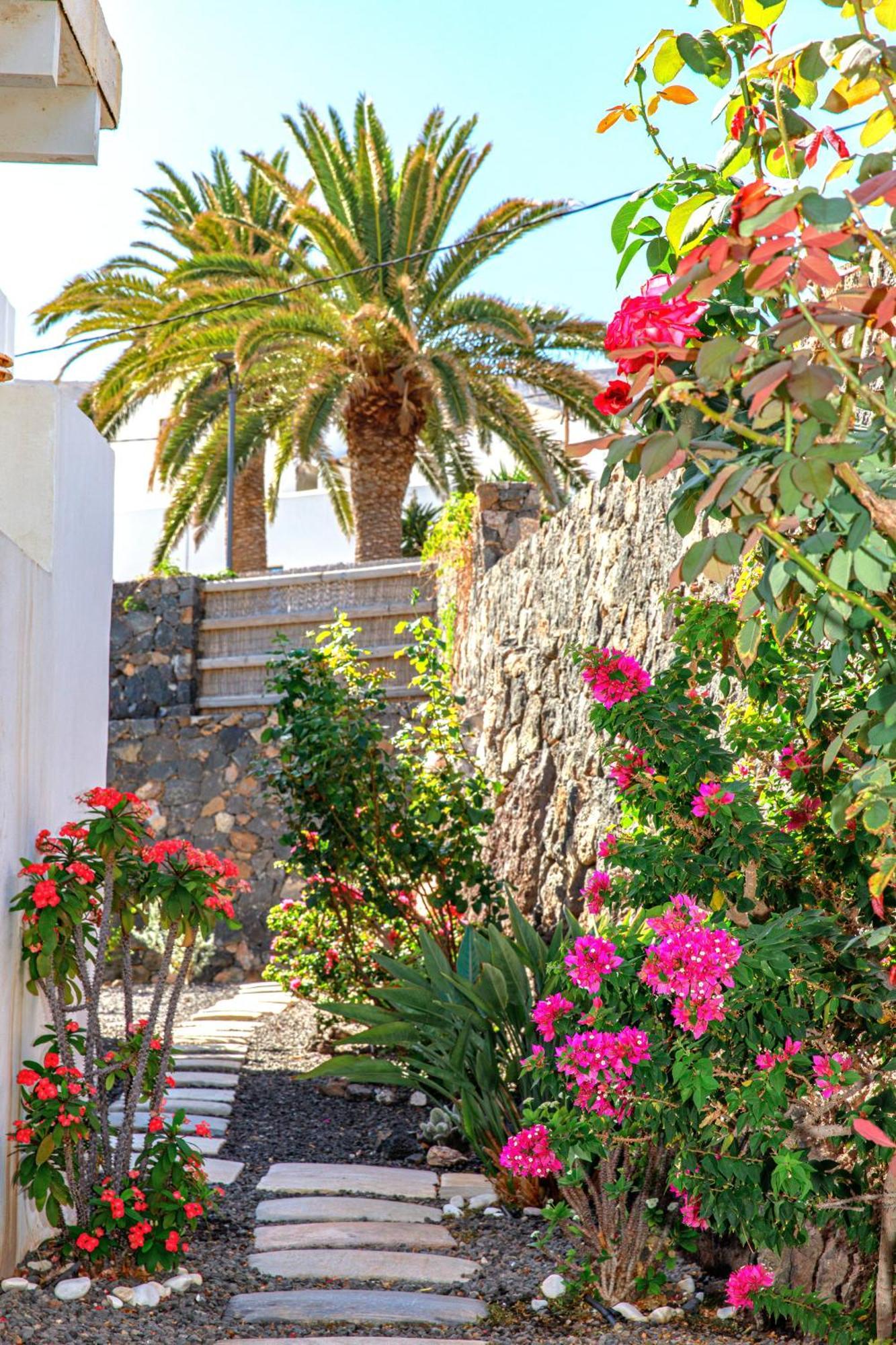 Luxus Villa Mit 5 Schlafzimmern, Heated Pool, Ps4, Fitnessraum Tabayesco Екстер'єр фото